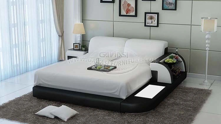 Italian Furniture Bedroom Genuine Leather Queen Size Bed Frame with Night Stands